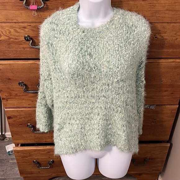 Mint green fuzzy sweater​​​​​​​​​​​​​​​​​​​​ - Picture 2 of 4